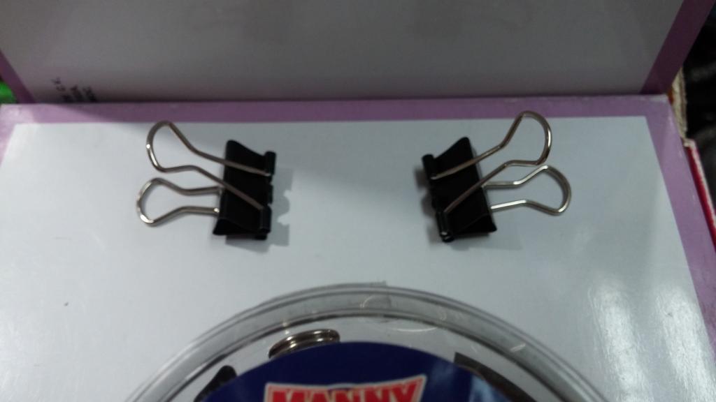 BOTE CON 60 CLIP SUJETA PAPEL 1115 MANY A 30 PESOS 26012