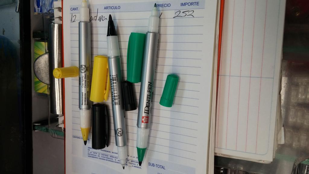 CAJA 12 IDENTIPEN ZAKURA.