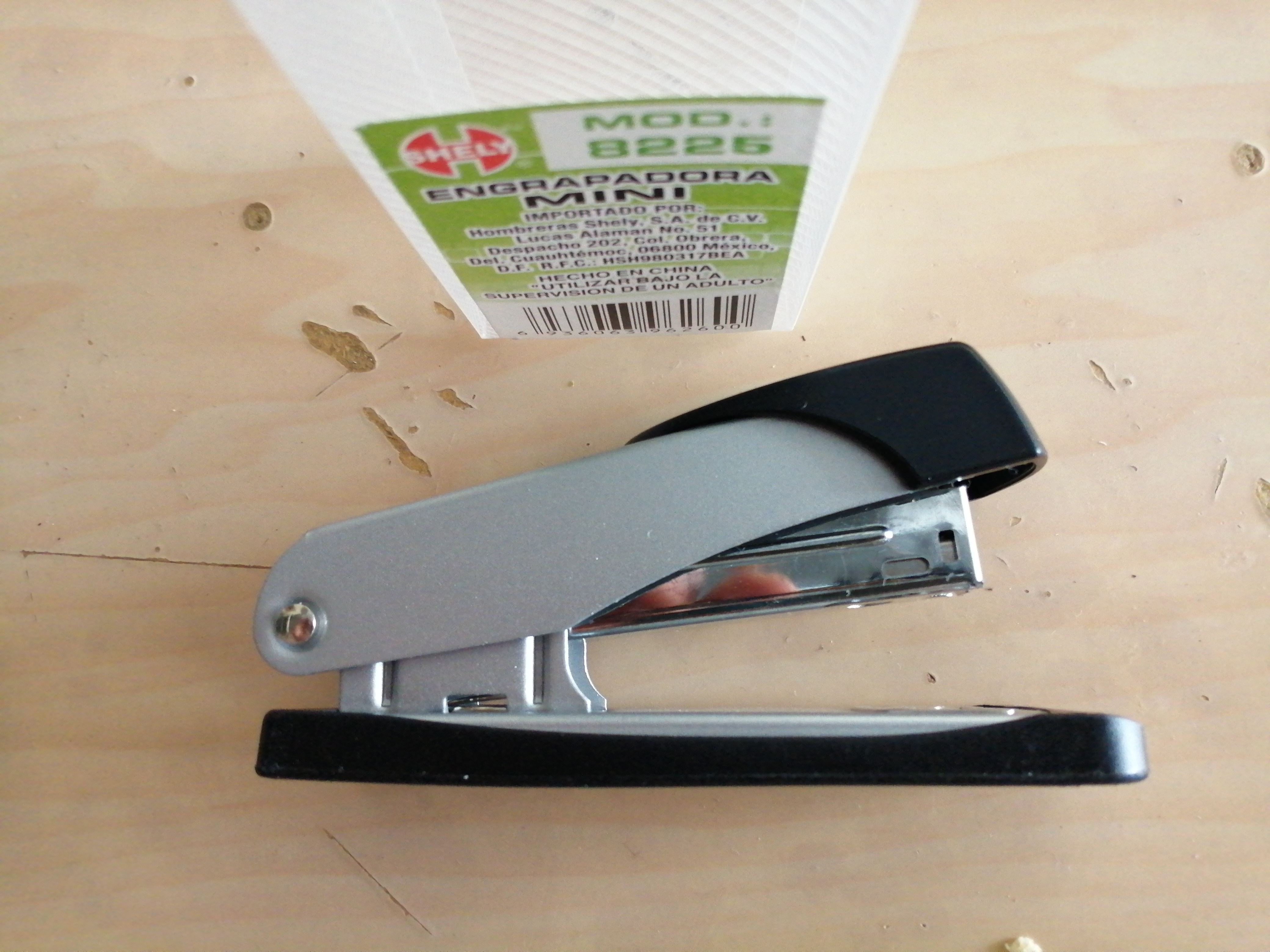 ENGRAPADORA METAL 8225 SHELY 40025