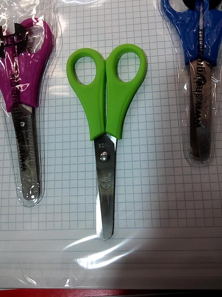 40066 TIJERA ESCUELA PUNTA ROMA SHELY 7.50