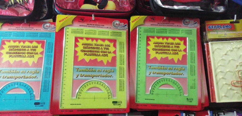 HACE MARGEN PROFESIONAL Y MARGEN FRANCÉS Y MARGEN ITALIANO.