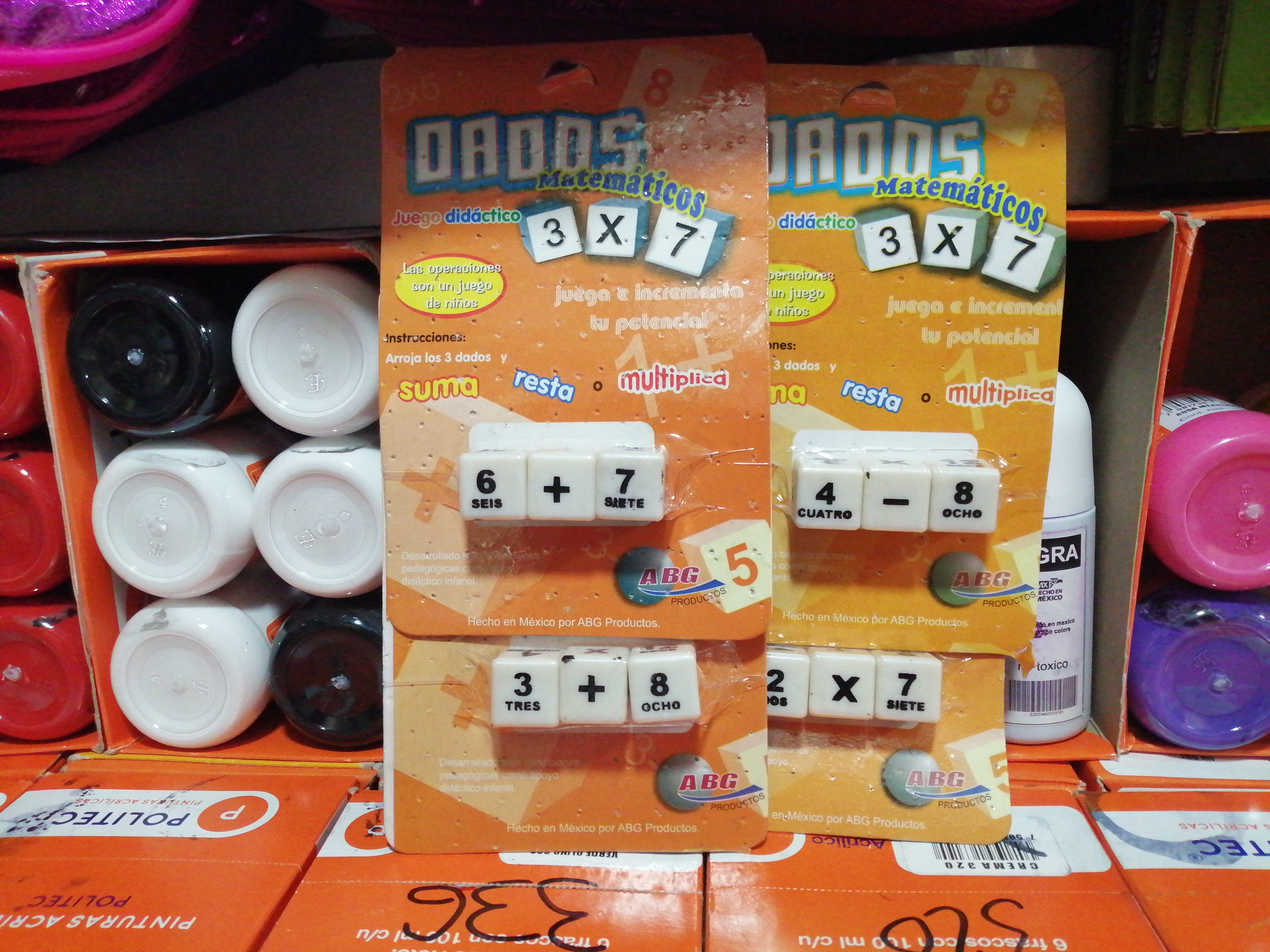 DADOS MATEMATICOS DIDÁCTICOS PARA SUMAR MULTIPLICAR O DIVIDIR.