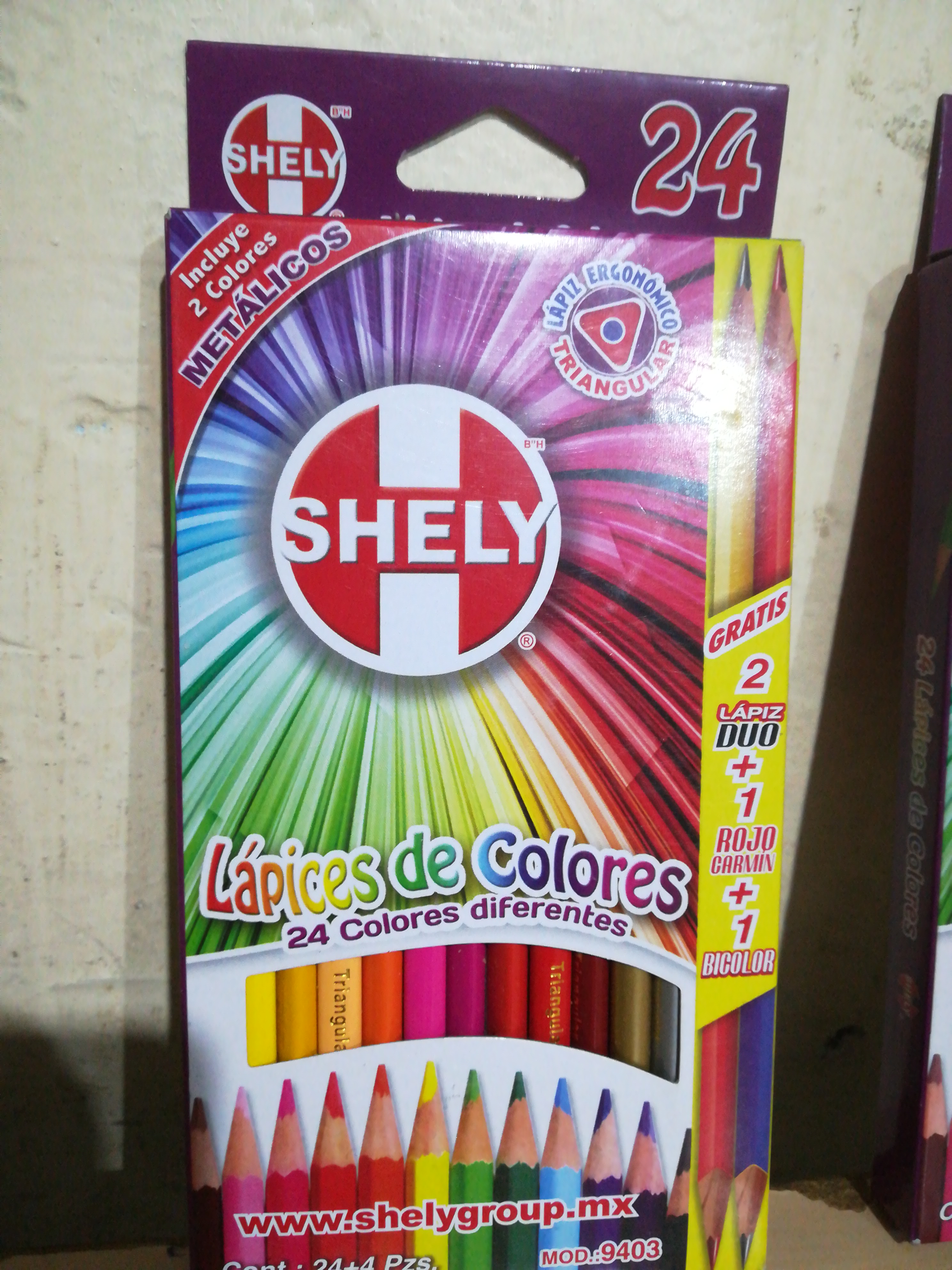 24 COLOR SHELY