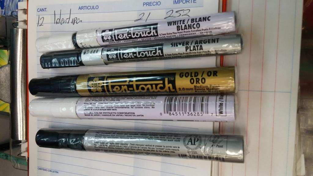 22002 CAJA 12 PENTOUCH ZAKURA A 40.00 CADA PIEZA