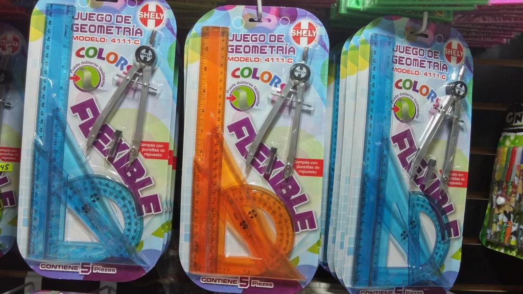 GEOMETRIA FLEXIBLE SHELY