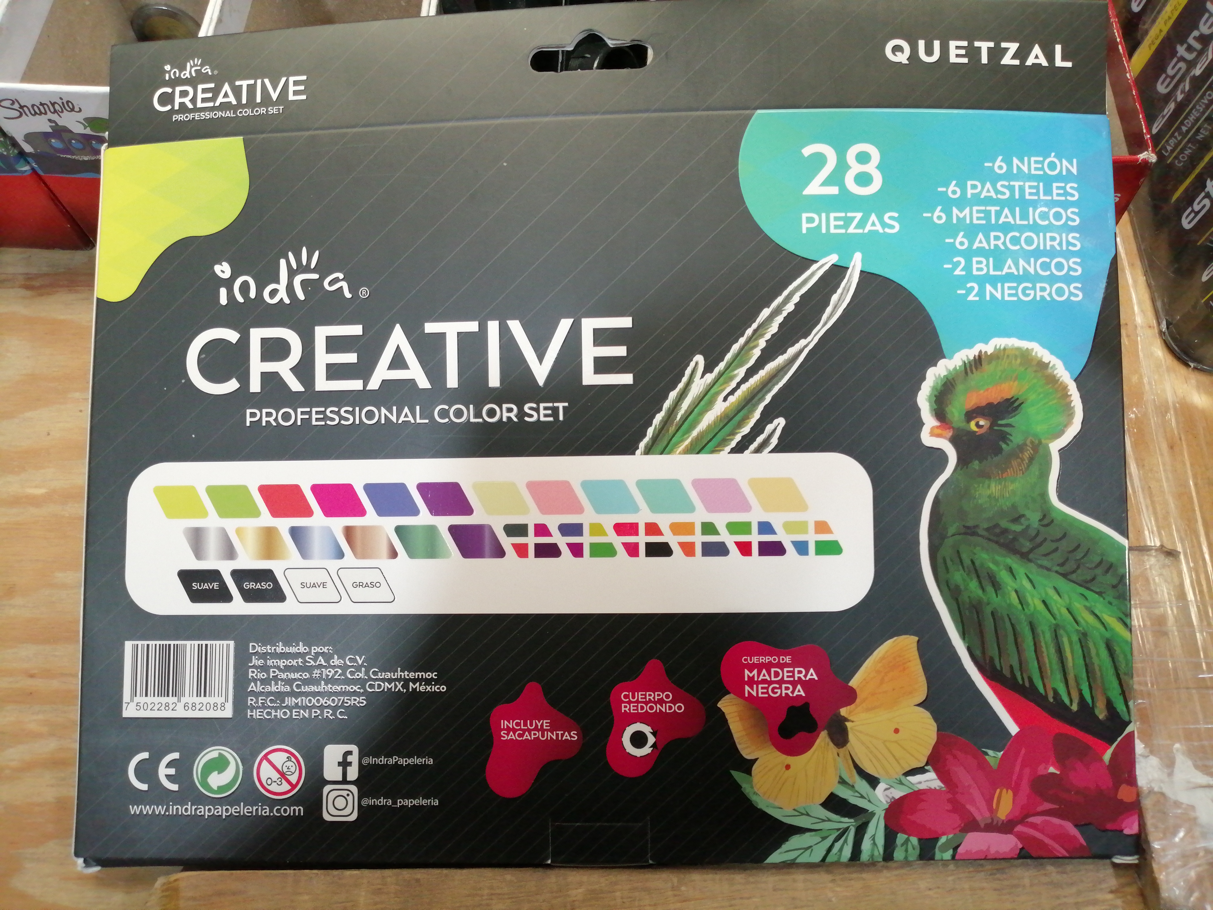 IND0361 SET 28 COLORES PROFESIONALES QUETZAL INDRA CREATIVE SET $220.00 