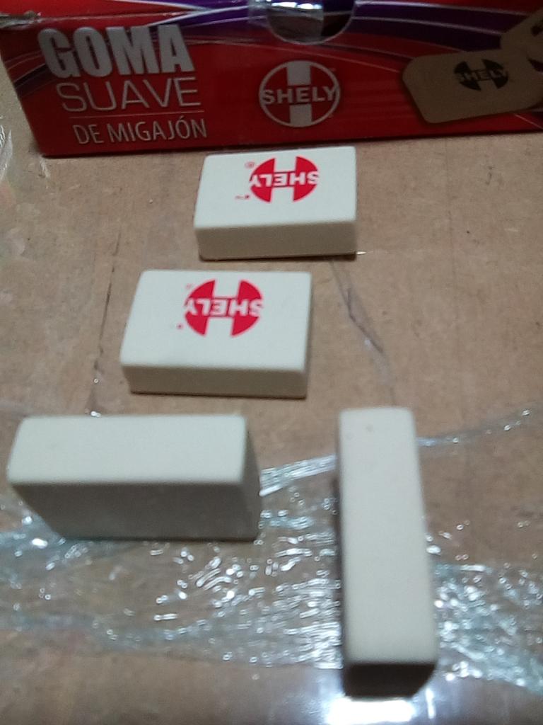 40095 SH60 CAJA CON 60 GOMAS SHELY