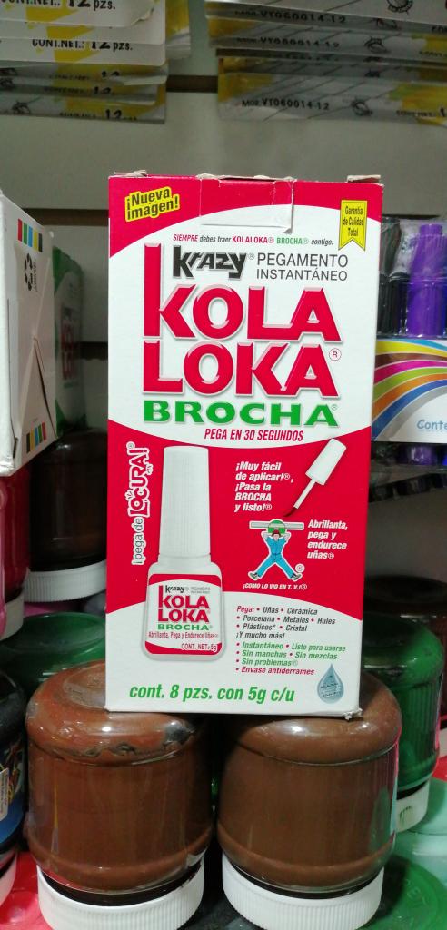 KOLA LOKA BROCHA