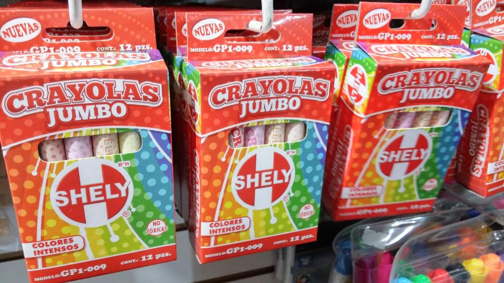 CAJITA 12 CRAYON YUMBO SHELY