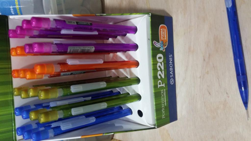 P220 CAJA 24 PORTAMINA LAPICERO BARATO EN 0.5 MM Y EN 0.7 MM