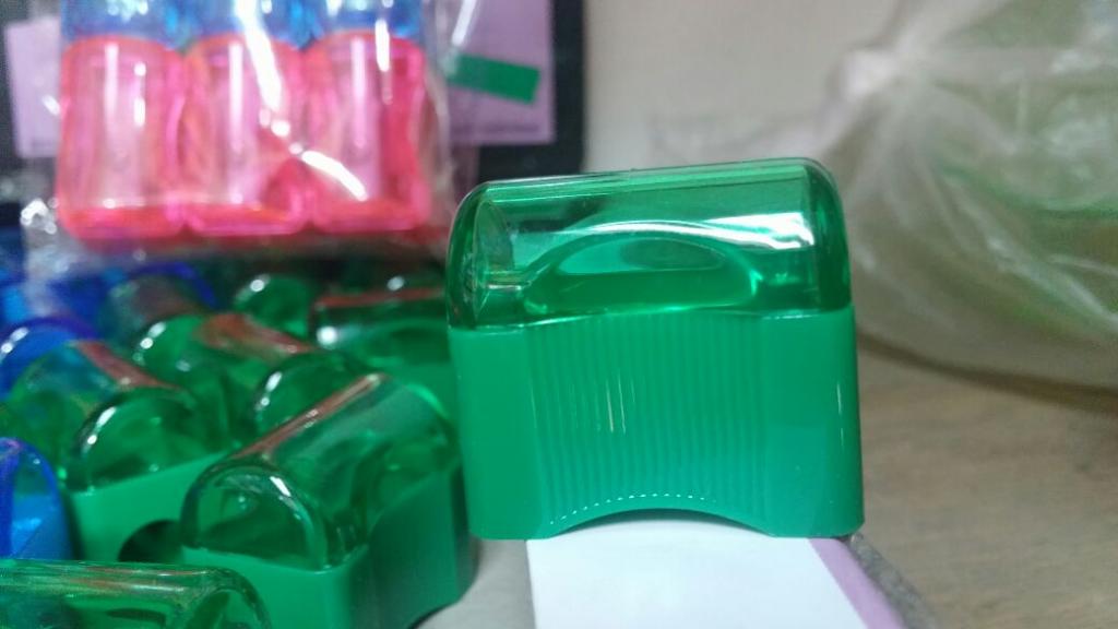 CAJA 72 SACAPUNTAS MINI BAUL MANY.